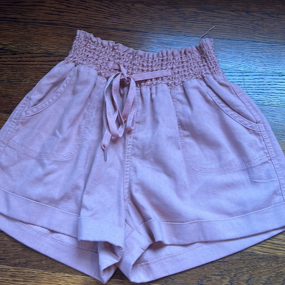 Forever 21 women’s shorts!! Size xs